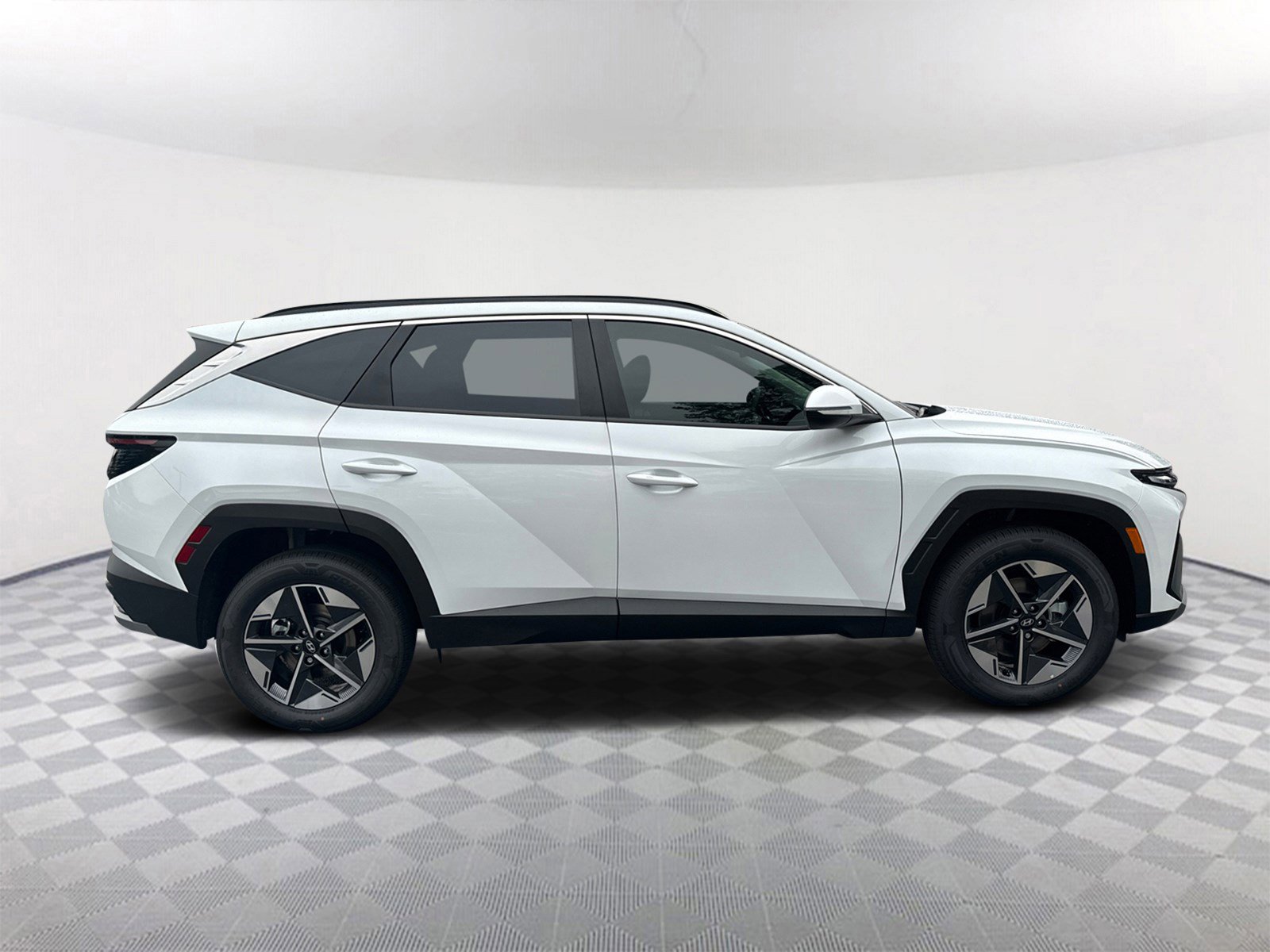 2025 Hyundai Tucson Hybrid SEL Convenience photo 4