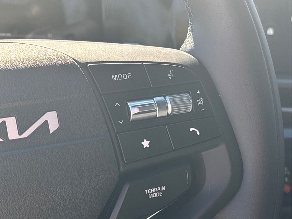 2026 Kia Sportage X-Line photo 14