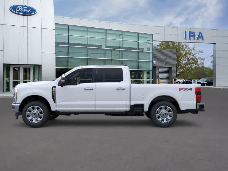 2025 Ford F-350 Lariat photo 3