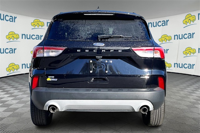 2022 Ford Escape SE photo 4