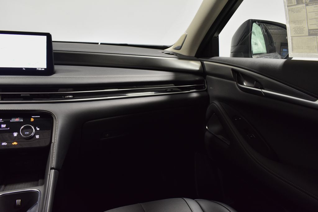 2026 Infiniti QX60 Luxe AWD photo 15