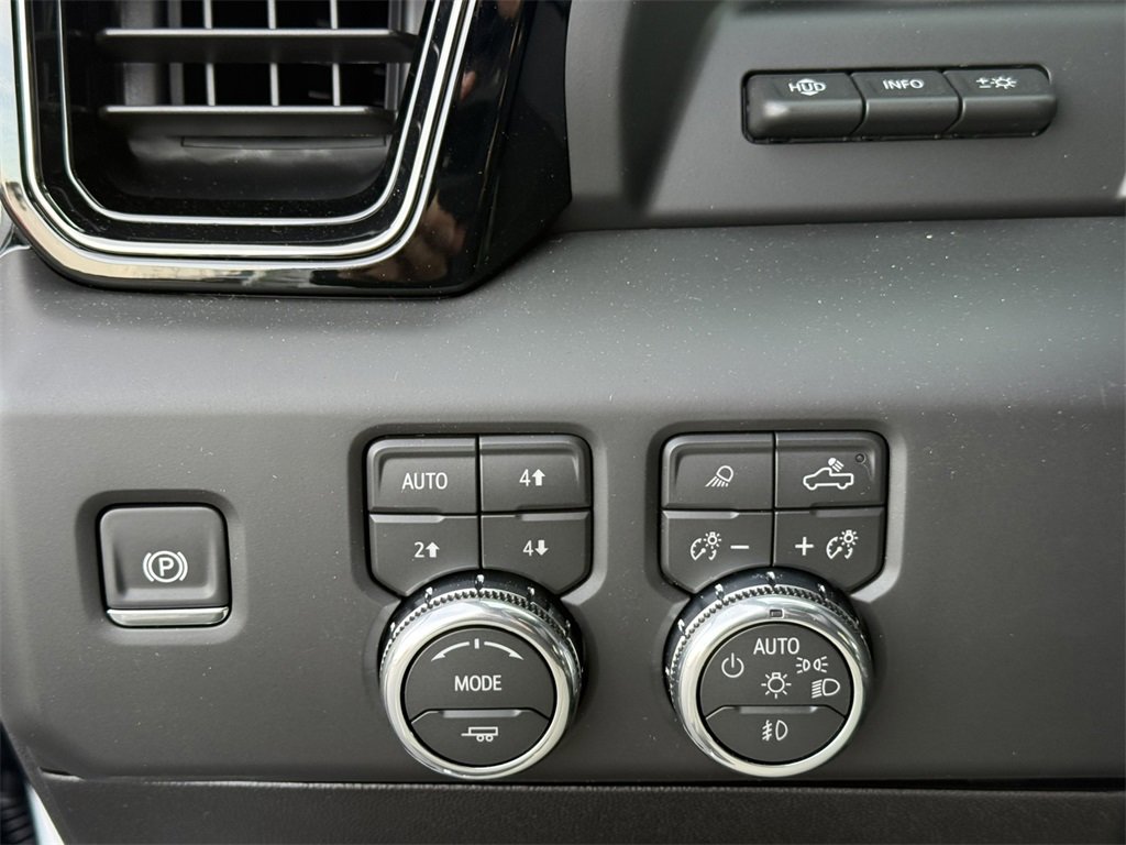 2026 GMC SIERRA HD - Image 18