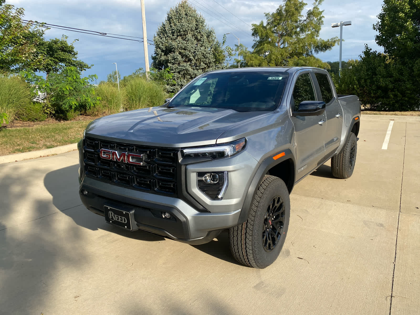 2026 Gmc Canyon Elevation photo 2