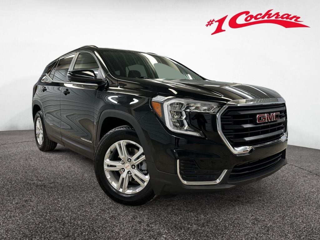 2022 GMC Terrain SLE's photo