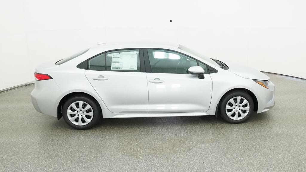2025 Toyota Corolla LE photo 23