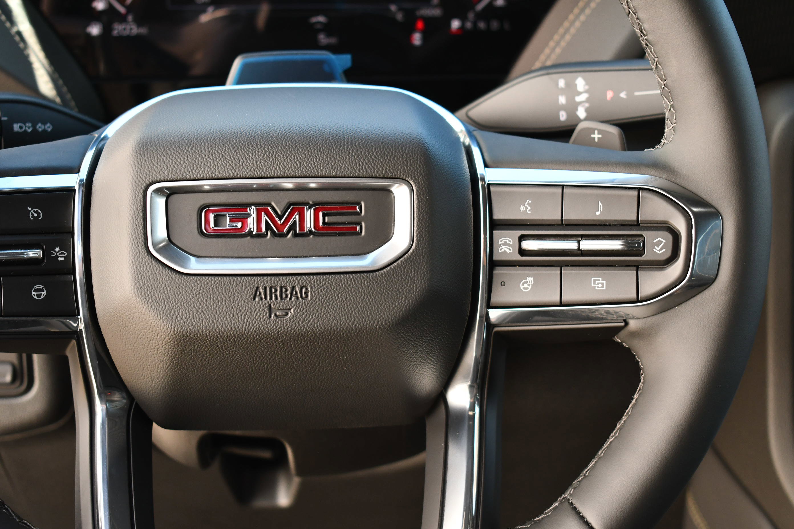 2025 Gmc Yukon photo 18