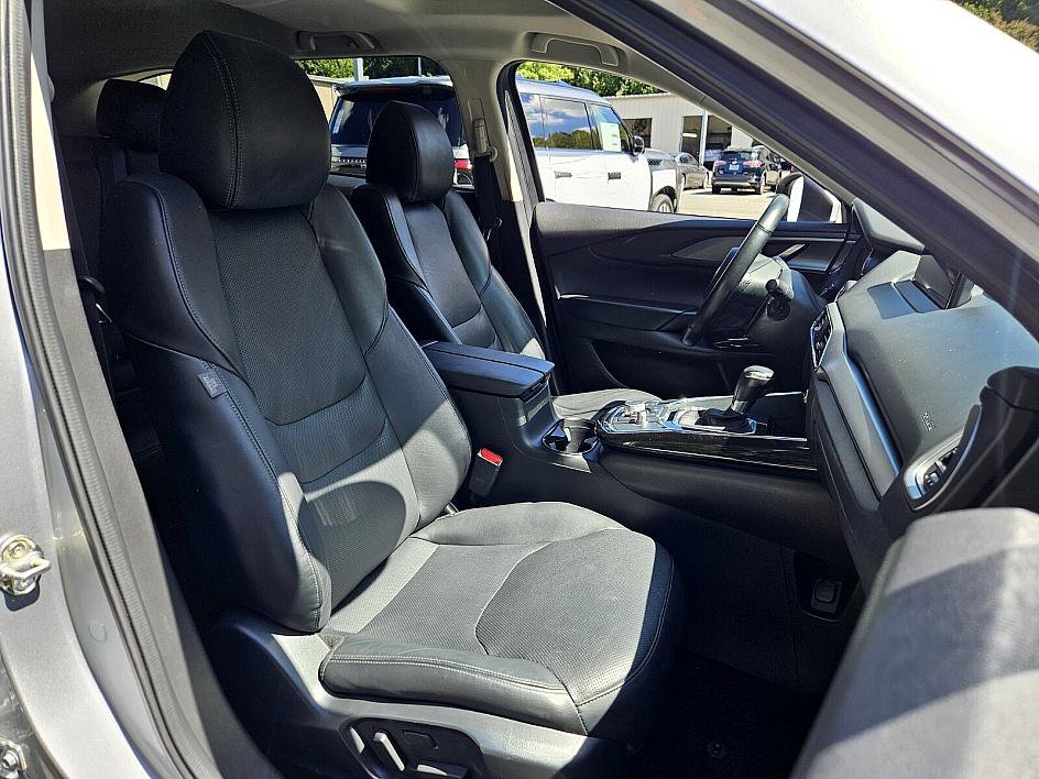 2023 Mazda CX-9 Touring photo 14