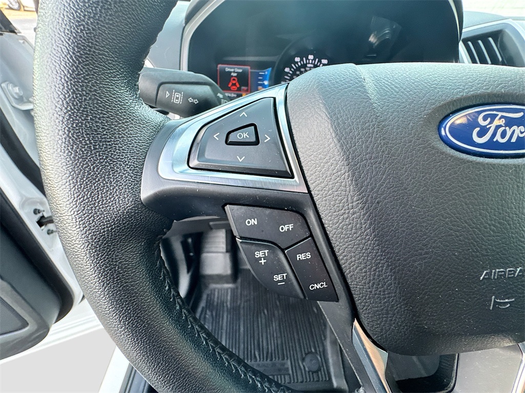 2022 Ford Edge SEL photo 36