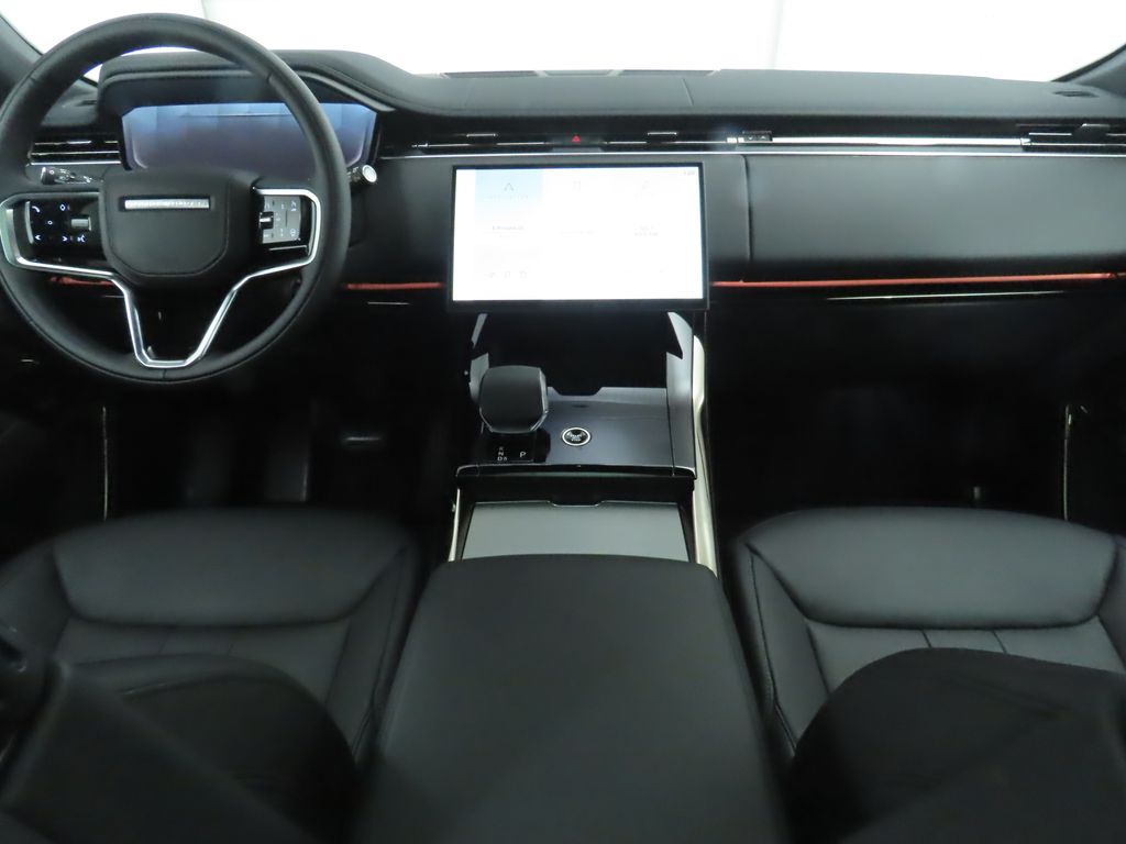 2025 Land Rover Range Rover Sport SE photo 9