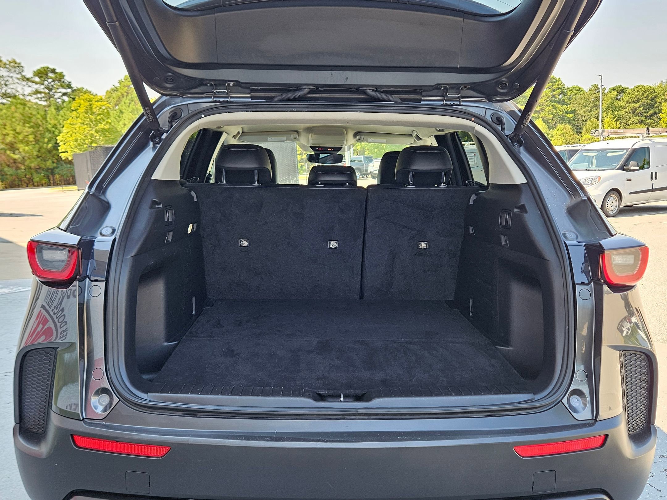 2024 Mazda CX-50 2.5 S Preferred photo 25