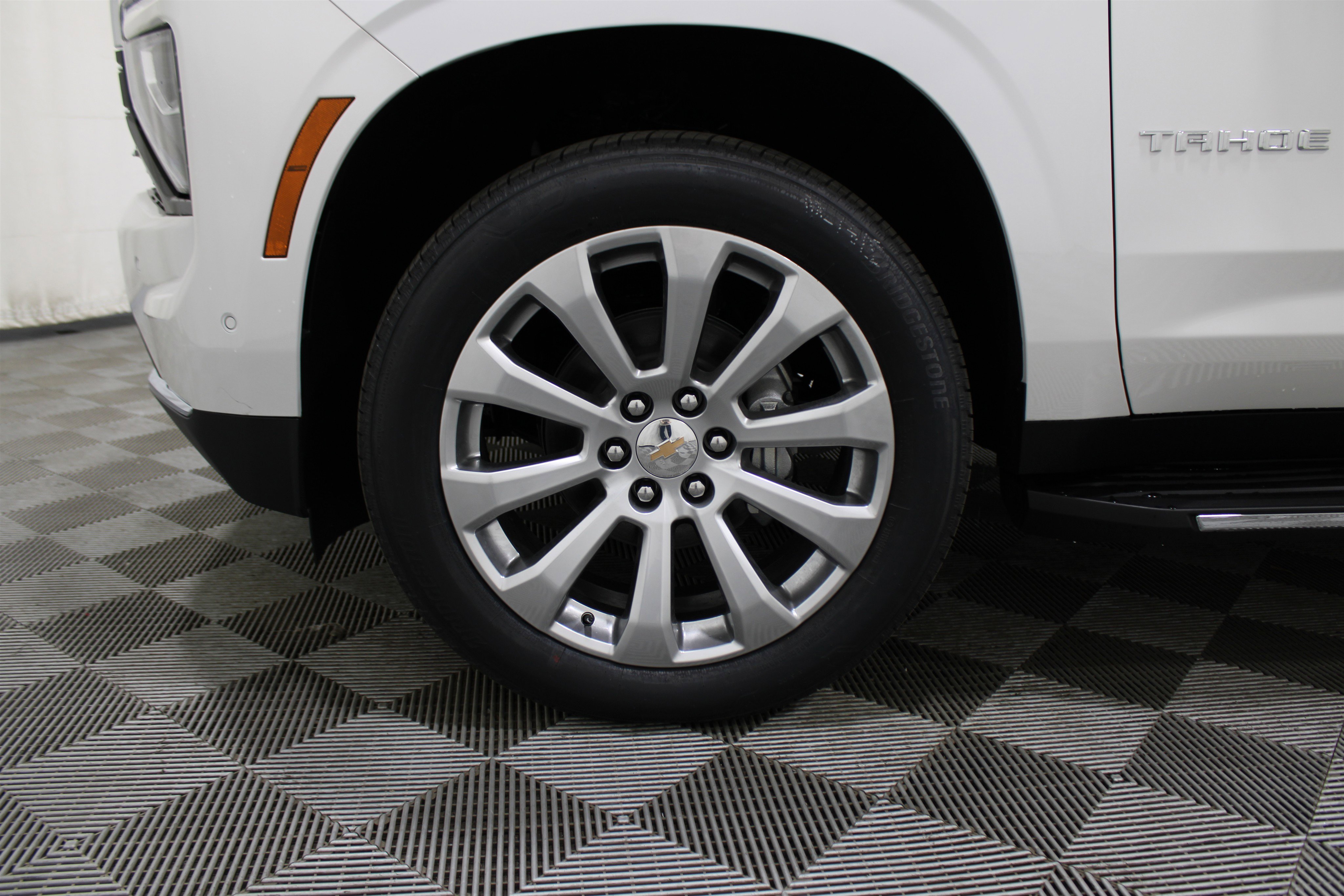 2025 Chevrolet Tahoe Premier photo 24