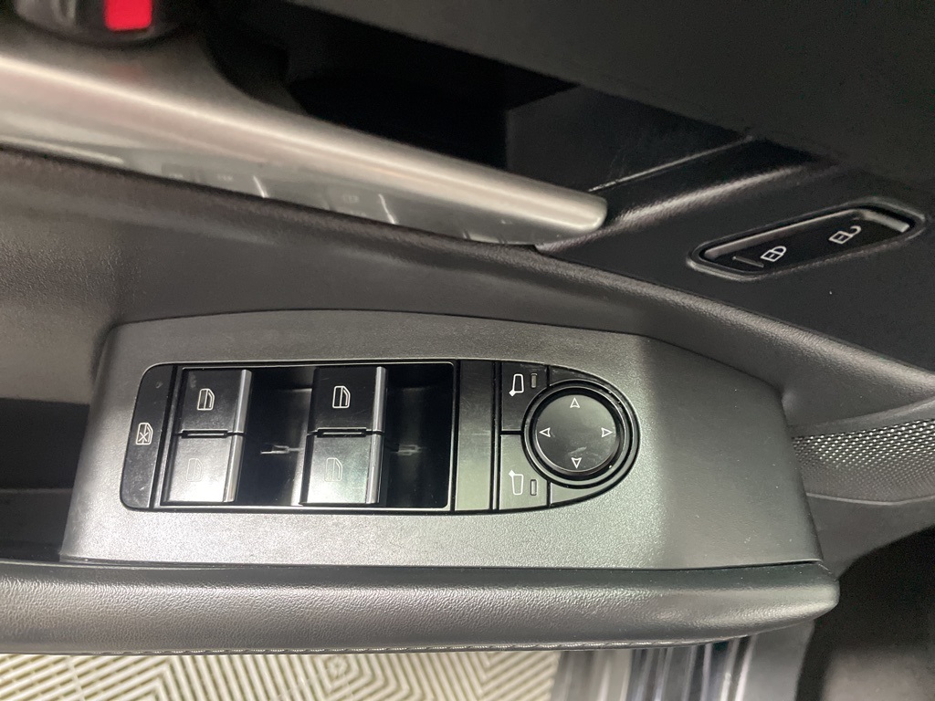 2022 Mazda CX-30 2.5 Select photo 16