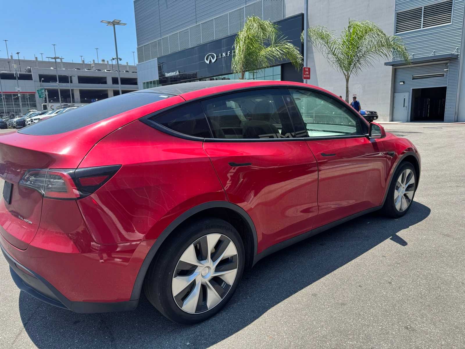 Used 2021 Tesla Model Y Long Range with VIN 5YJYGDEE0MF085472 for sale in Northfield, Minnesota
