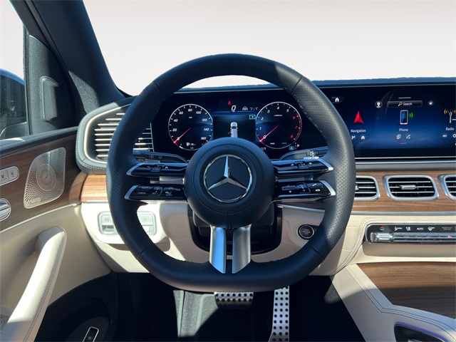 2025 Mercedes Benz GLS 450 4MATIC photo 12