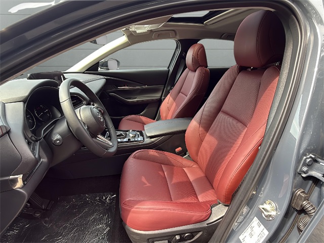 2025 Mazda CX-30 2.5 S Carbon photo 21