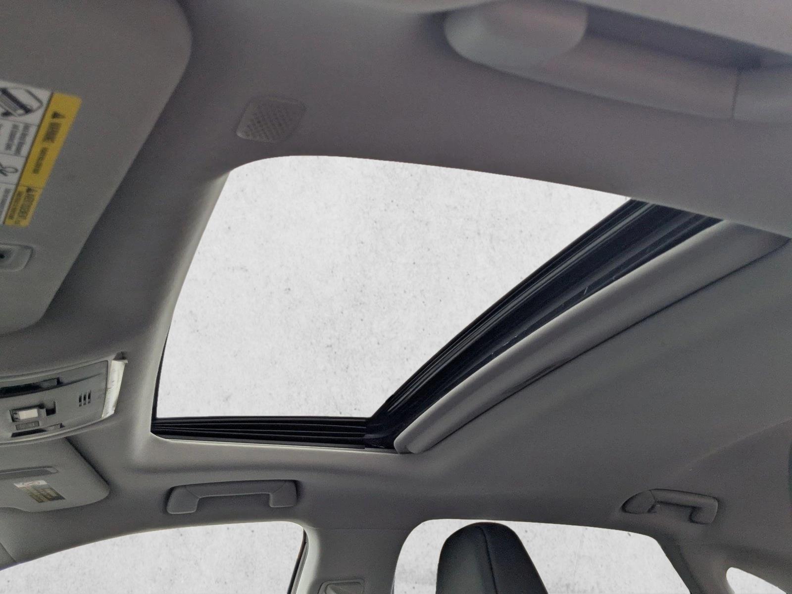 2022 Lexus RX Premium photo 15