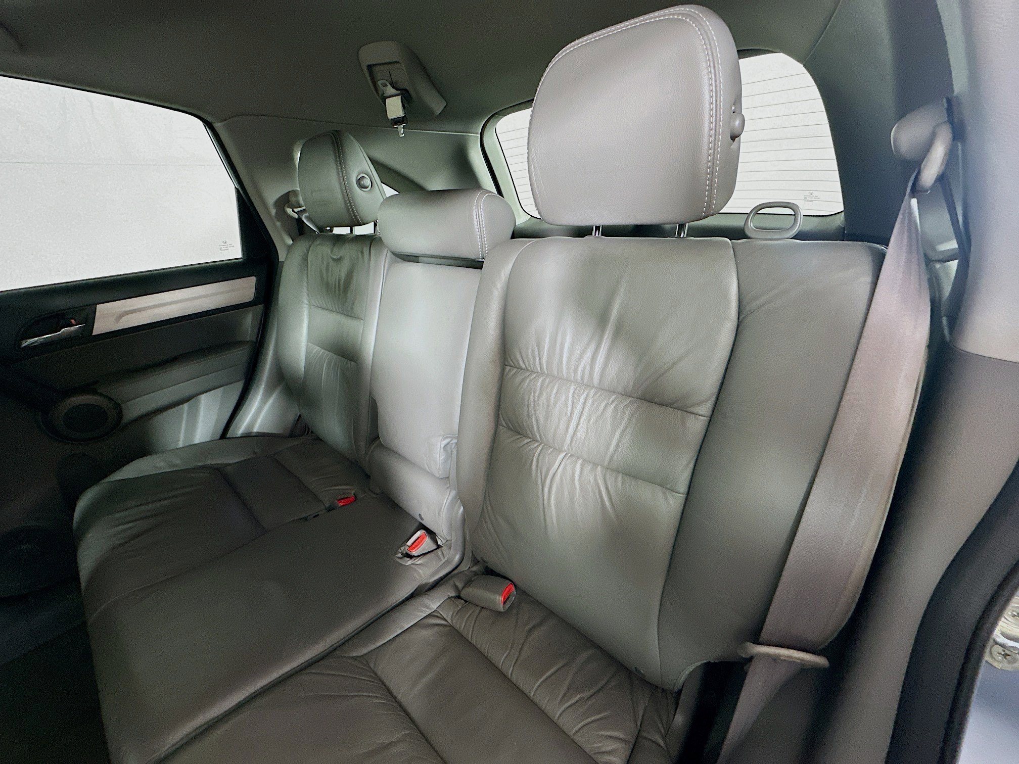 2010 Honda CR-V EX-L photo 20