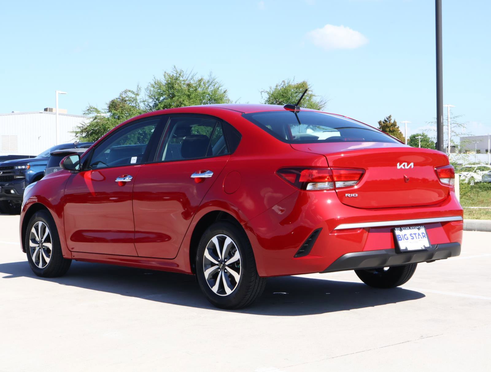 2022 Kia Rio S photo 3