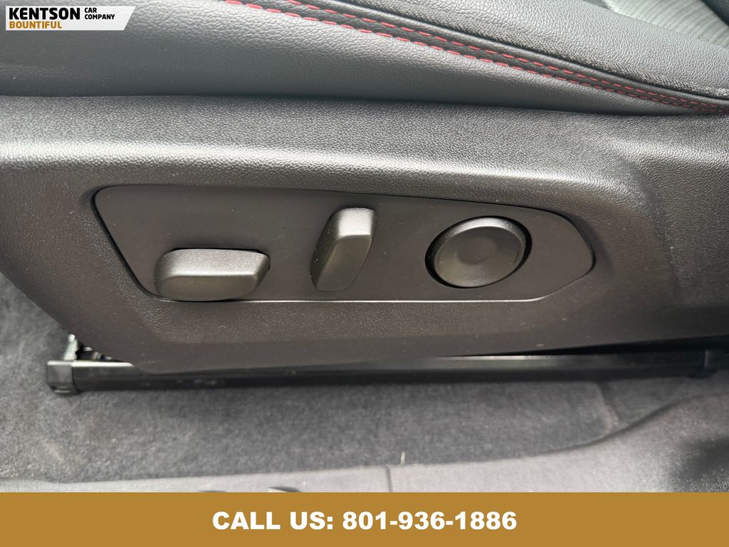 2024 Gmc Canyon AT4X photo 32