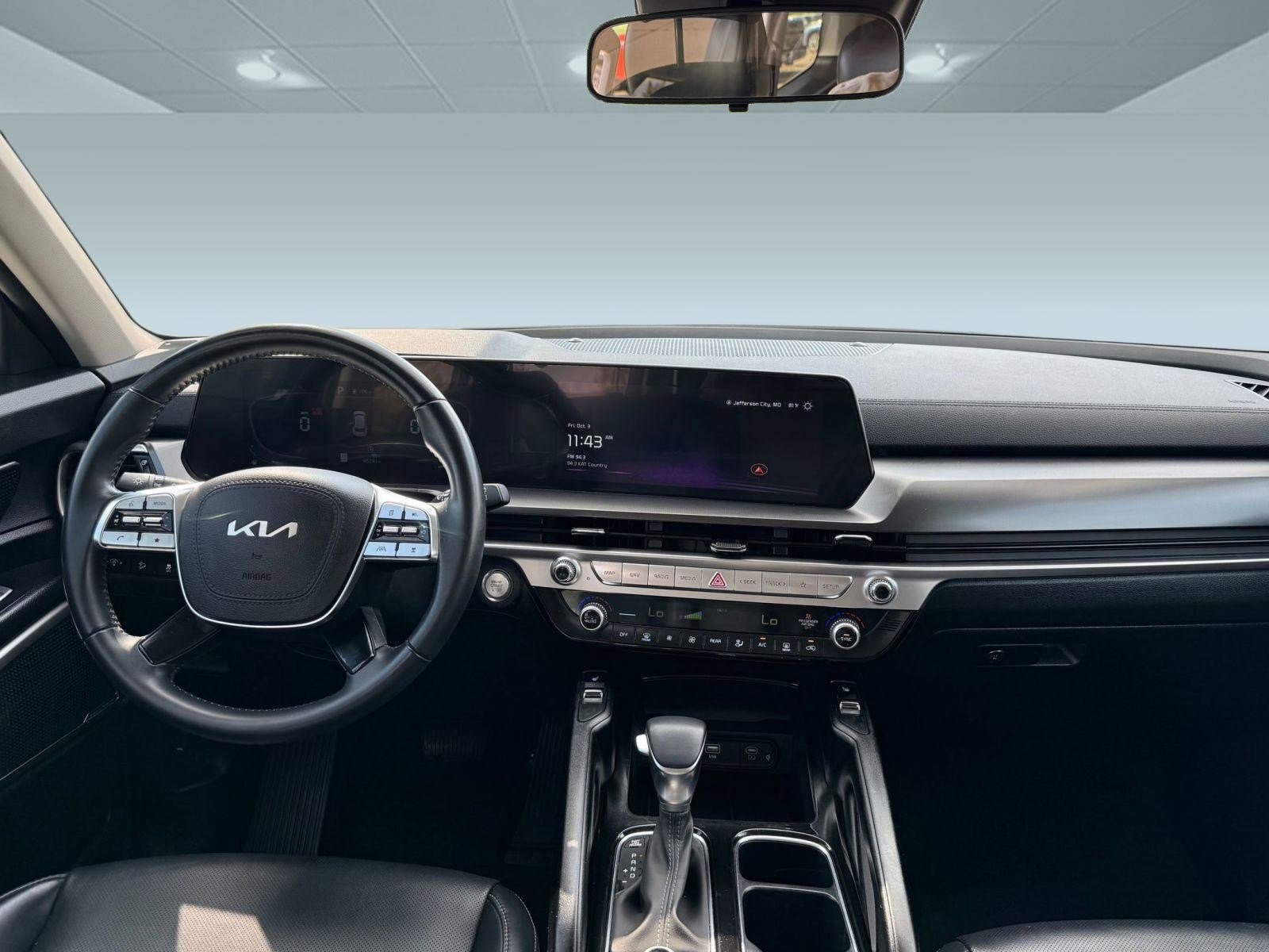 2024 Kia Telluride S photo 13