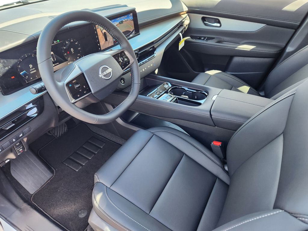 2025 Nissan Murano SL photo 12