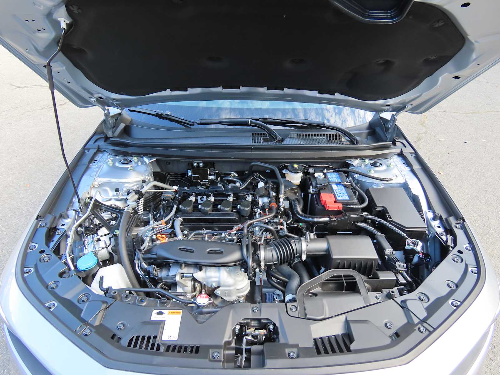 2025 Honda Accord LX photo 5