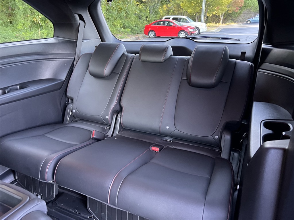 2024 Honda Odyssey Sport photo 11