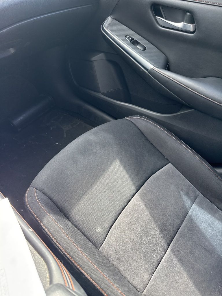 2020 Nissan Sentra SR photo 3