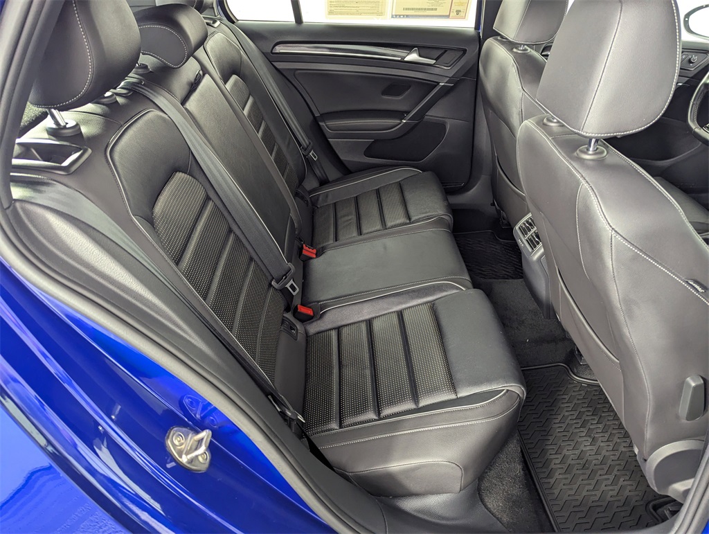 2018 Volkswagen Golf R 4Motion photo 27