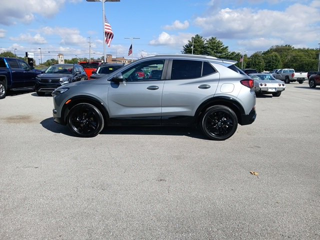 2024 Buick Encore GX Sport Touring photo 2