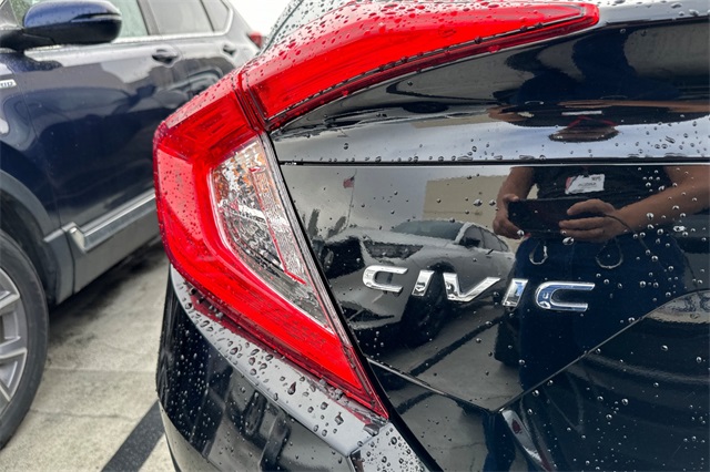 2019 Honda Civic LX photo 6