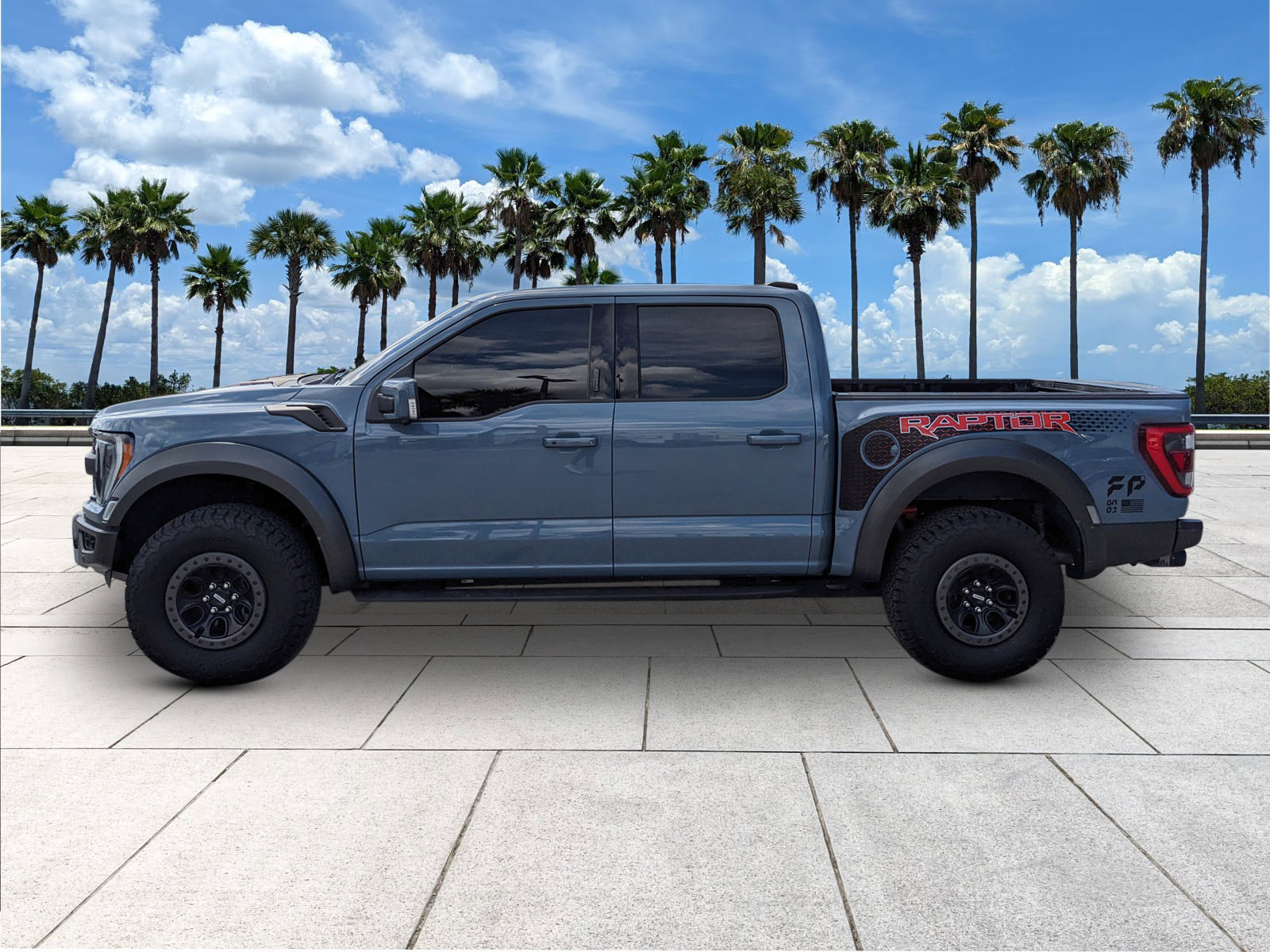 2023 Ford F-150 Raptor photo 6