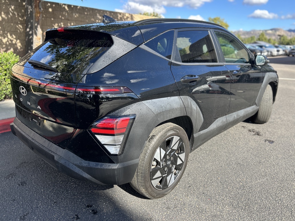 Used 2024 Black Hyundai SEL image 6