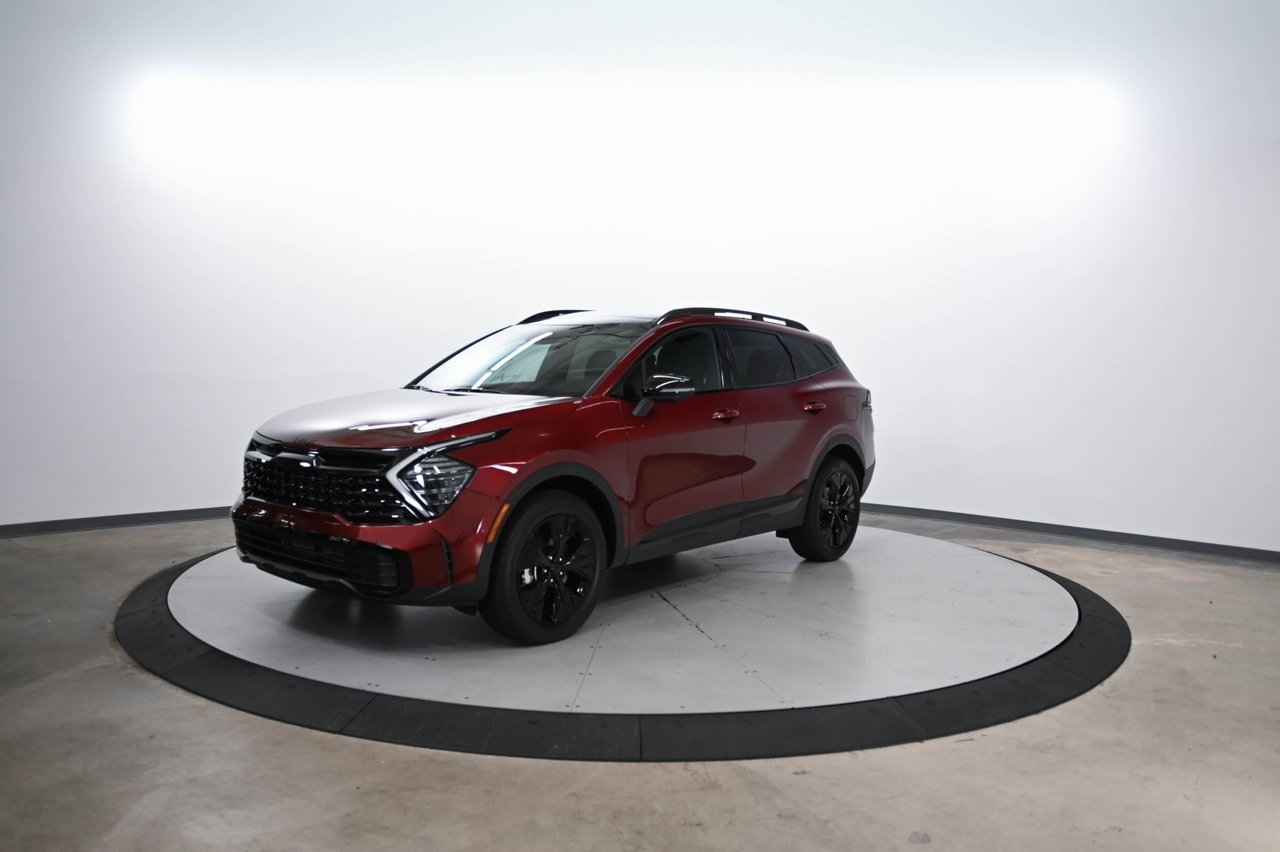 2025 Kia Sportage X-Line photo 2