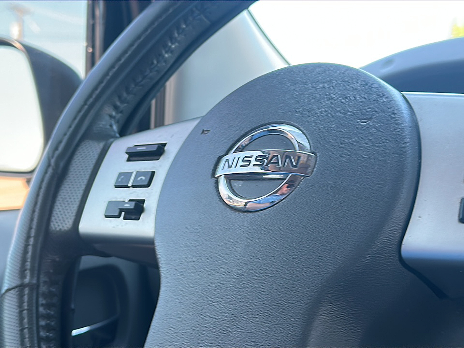 2019 Nissan Frontier SV photo 6