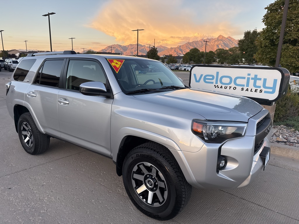 2022 Toyota 4Runner SR5's photo