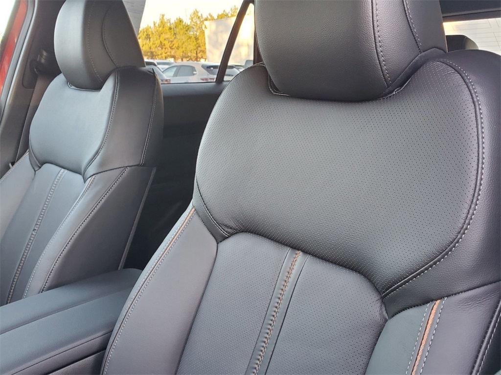 2025 Mazda CX-50 Premium Plus photo 7