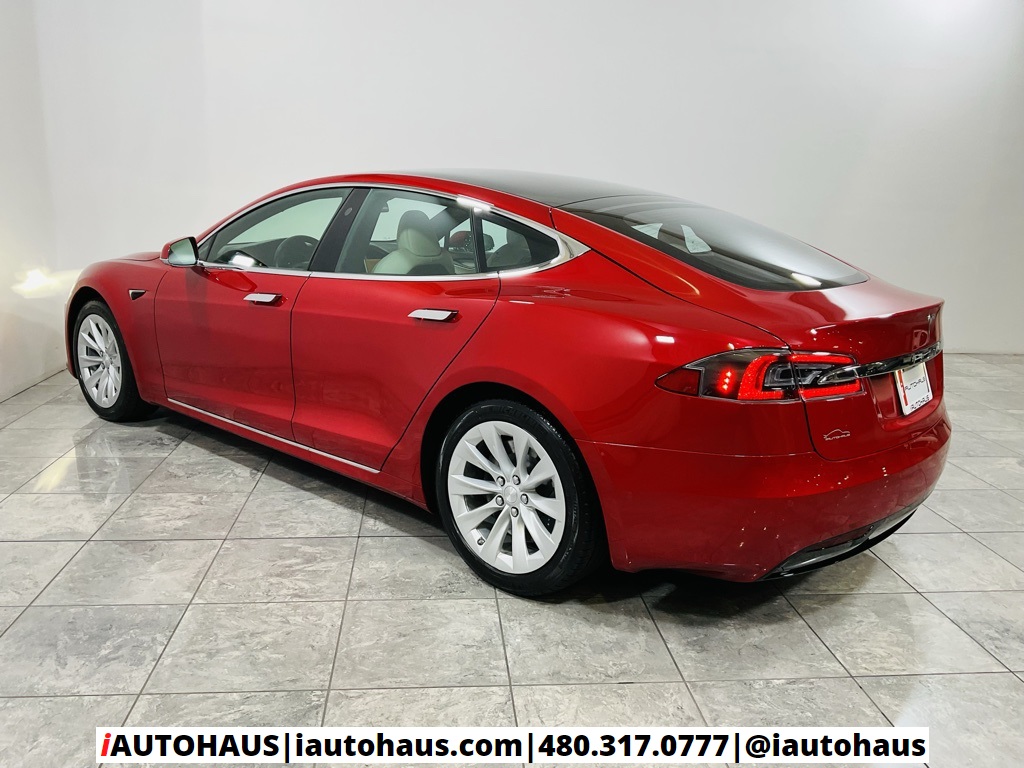 2020 Tesla Model S Long Range photo 4