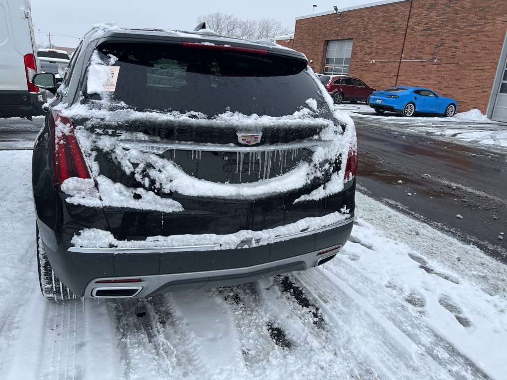 2025 CADILLAC XT5 - Image 5