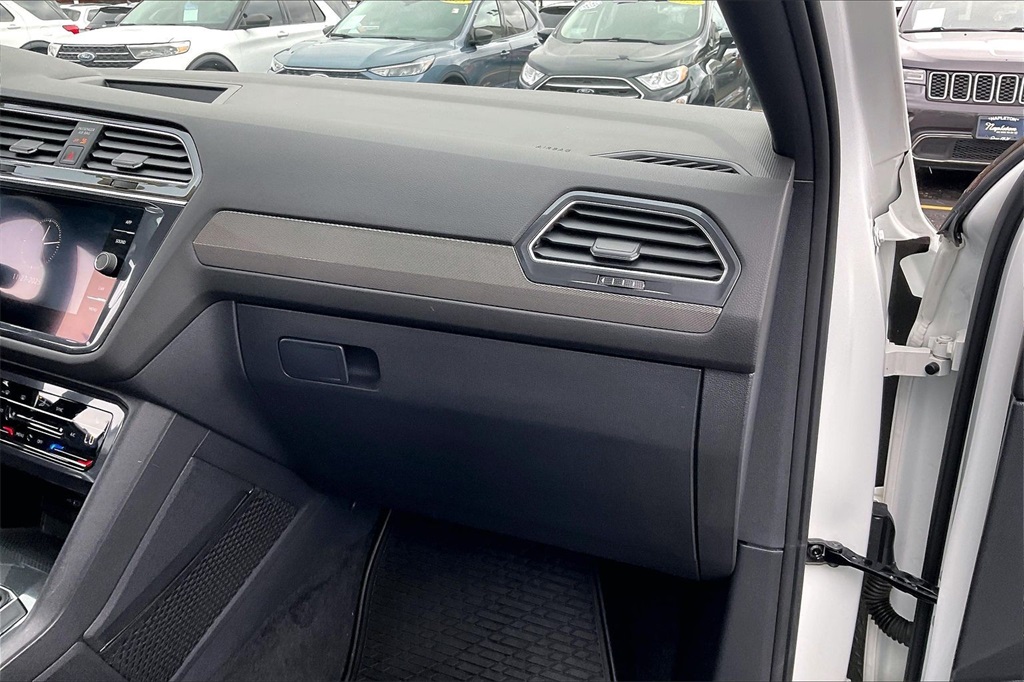 2022 VOLKSWAGEN TIGUAN - Image 14