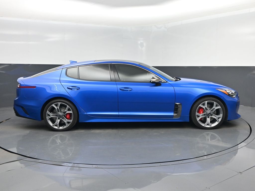 2020 Kia Stinger GT2 photo 26
