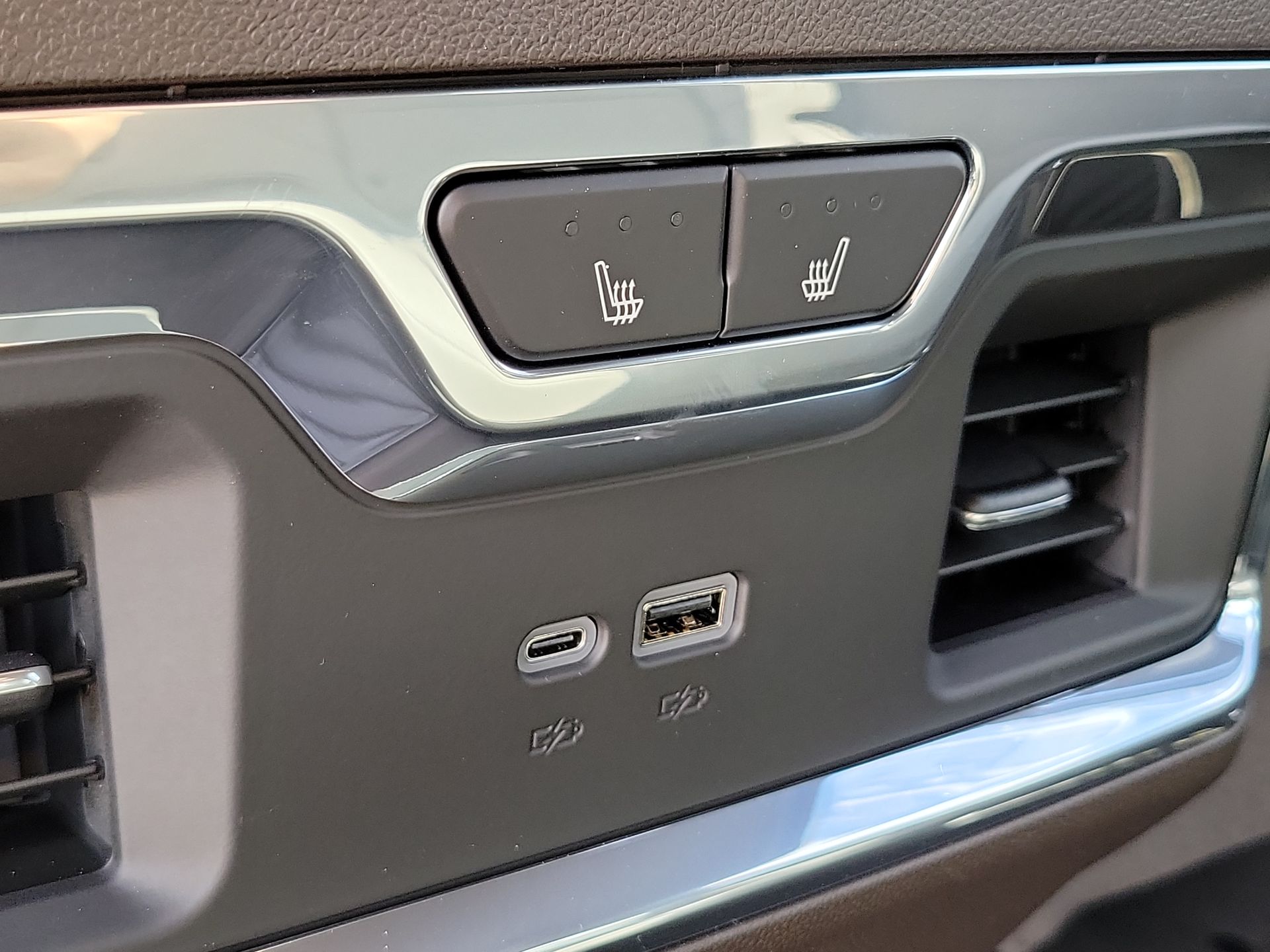 2025 Chevrolet Silverado 3500HD LTZ photo 67