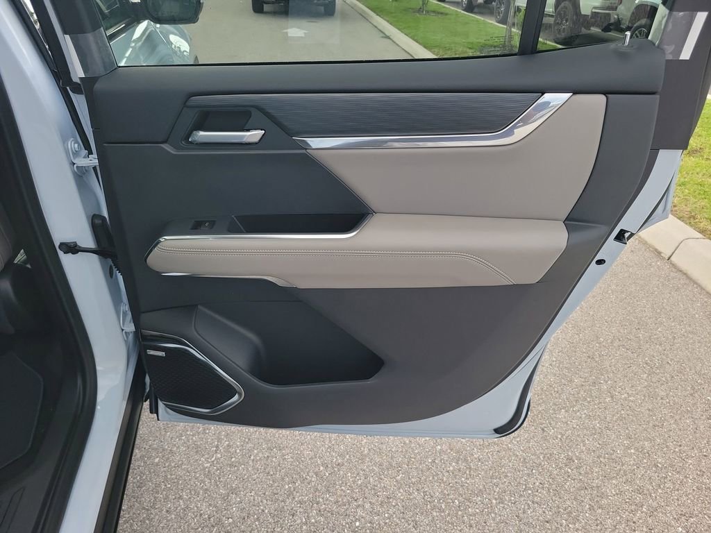 2026 Gmc Acadia Elevation photo 42