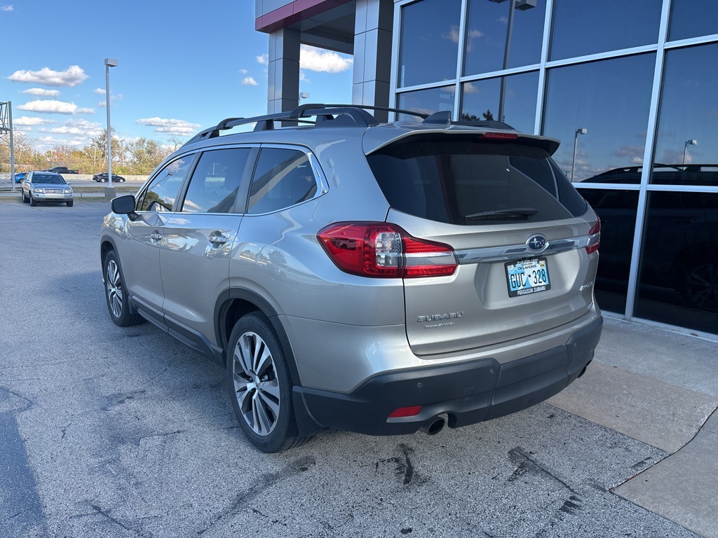 2019 Subaru Ascent Premium photo 3