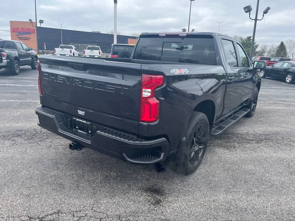 2024 Chevrolet Silverado 1500 RST photo 5