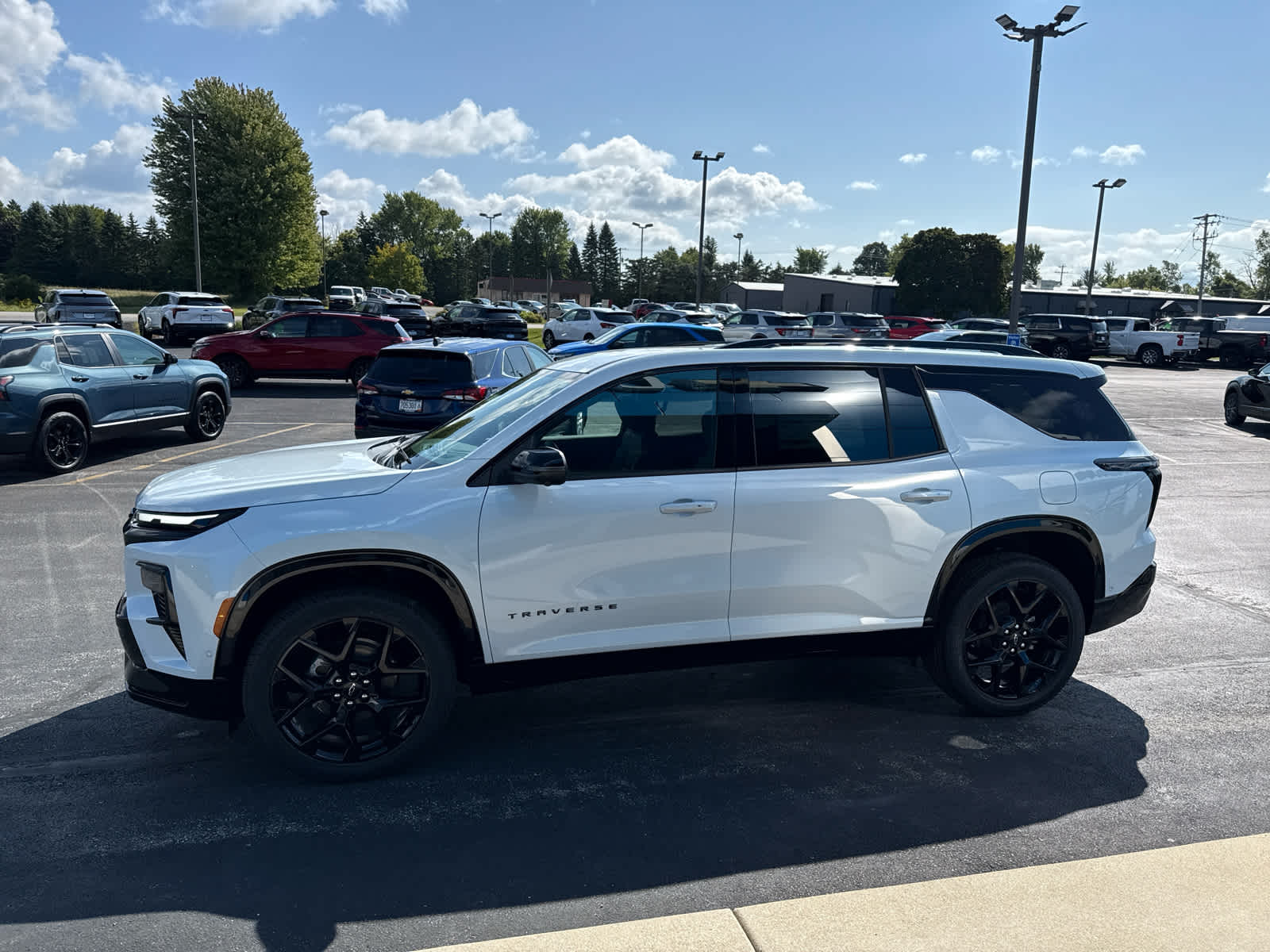 2026 Chevrolet Traverse RS photo 7