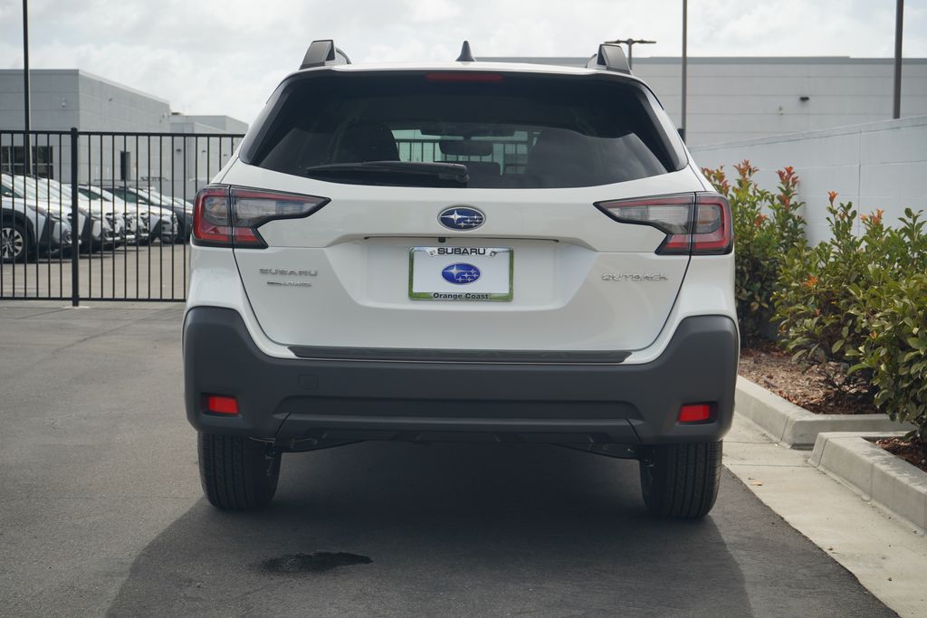 2025 Subaru Outback Premium photo 3