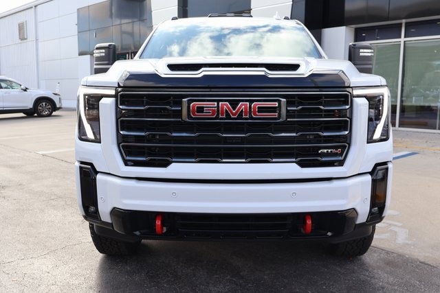 2026 Gmc Sierra 2500 HD AT4 photo 2