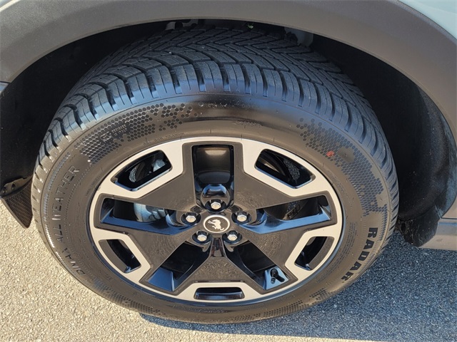 2023 Ford Bronco Sport Outer Banks photo 14