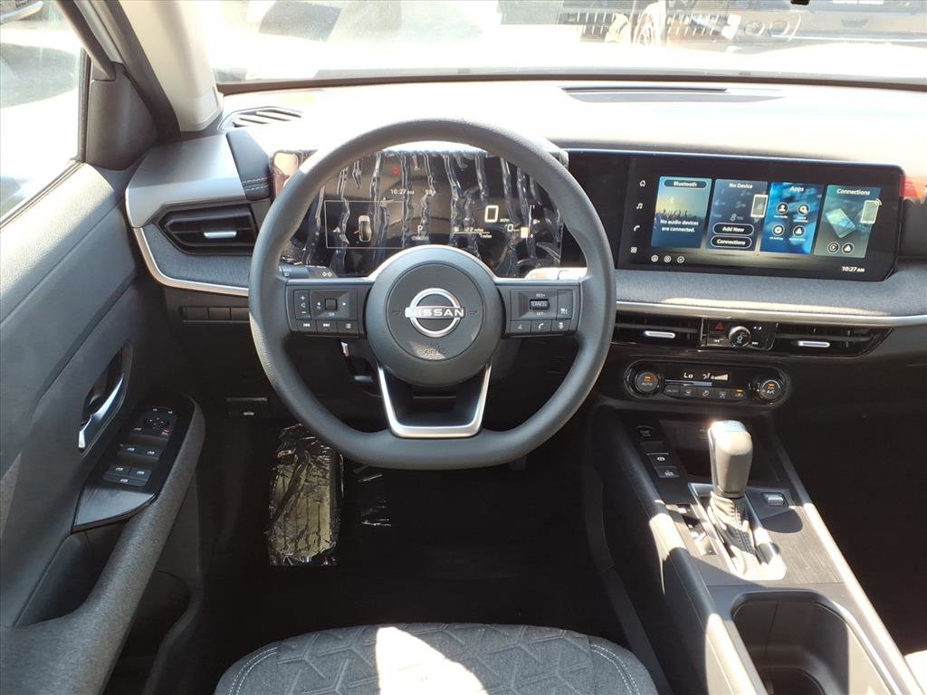 2026 Nissan Kicks SV photo 5